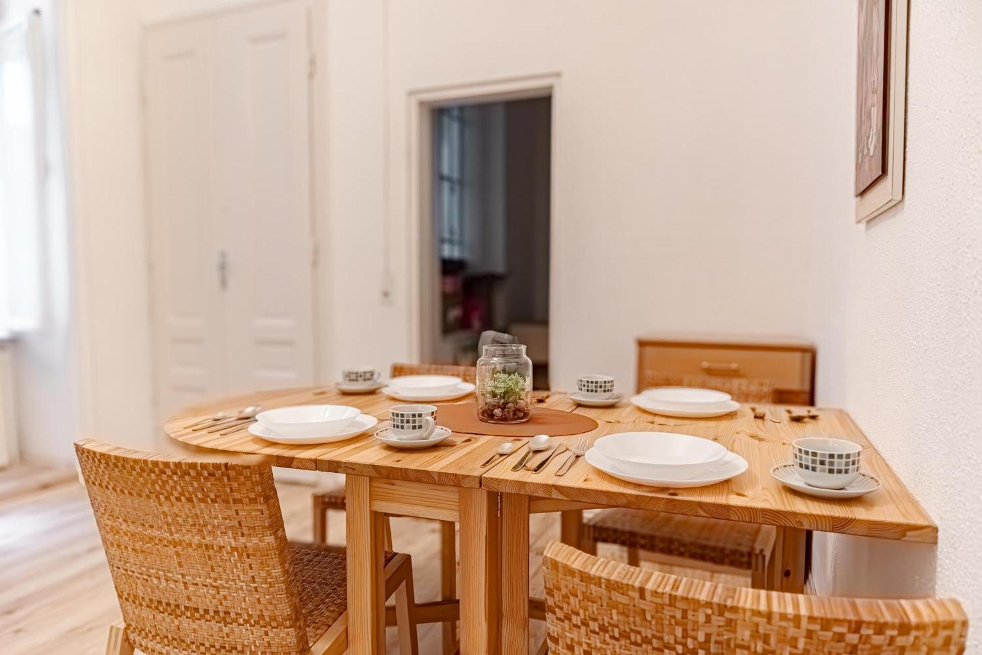 Chic Apartment - Very Central And Well Connected Вена Экстерьер фото